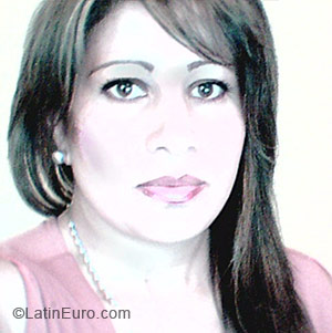 Date this lovely Colombia girl JULIANA from Bogota CO3375