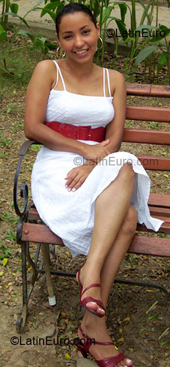 Date this voluptuous Colombia girl Rousse88 from Cucuta CO3397