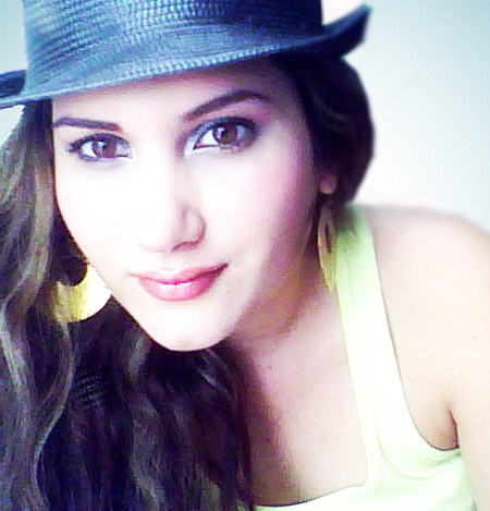 Date this beautiful Colombia girl Longoriaf from Santander CO3404