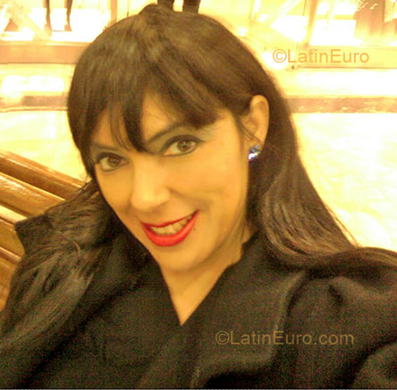 Date this pretty Brazil girl Paty from Sorocaba BR2636