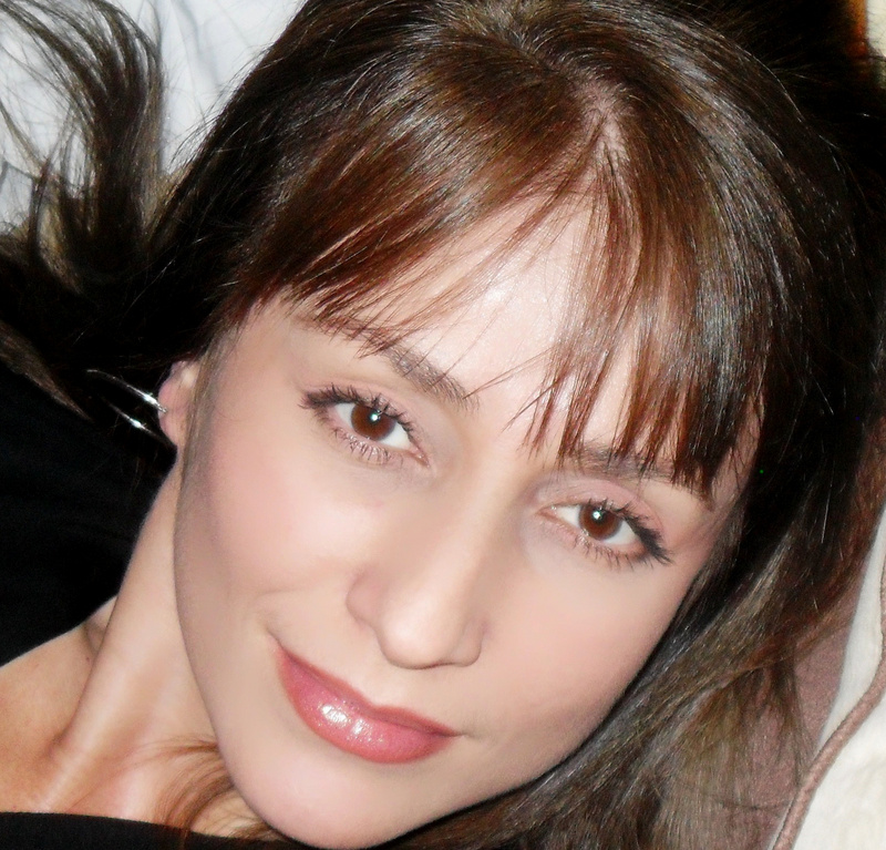 Date this sultry Colombia girl Esmeralda1968 from Pereira CO3622