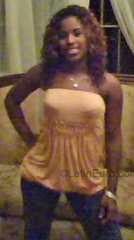 Date this exotic Dominican Republic girl Yamelby from Republica Dominicana DO3883