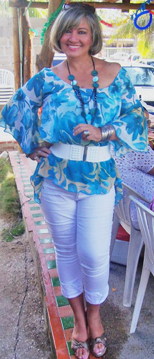 Date this tall Colombia girl Mary from Barranquilla CO3657