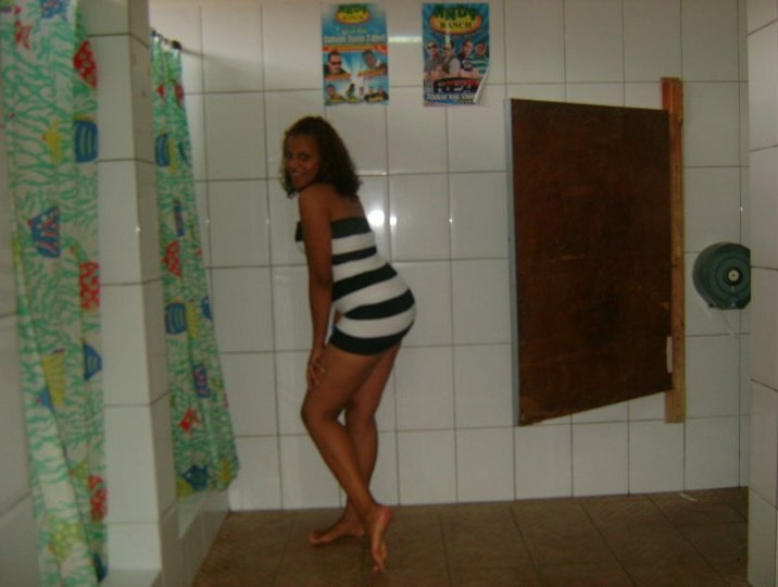 Date this hard body Dominican Republic girl Yasir Nez from Santiago DO3898
