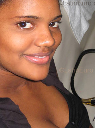 Date this passionate Dominican Republic girl Carla from Higuey DO3915