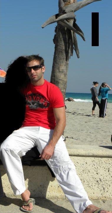 Date this athletic United States man Roberttini from Miami Beach SI1