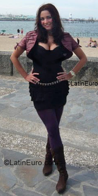 Date this funny Brazil girl Paula from Joao Pessoa BR5181