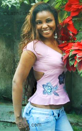 Date this cute Brazil girl Milena from Rio de Janeiro BR6240