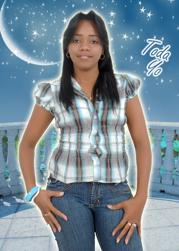 Date this sensual Dominican Republic girl Jacquelin e from San Pedro De Macoris DO4039
