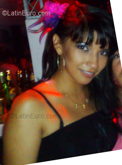 Date this foxy Colombia girl Yesika paola from Cucuta CO3909
