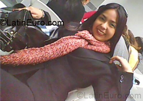 Date this stunning Colombia girl Luz from Bogota CO3928