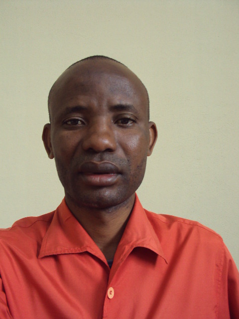 Date this foxy Angola man Jose Ndala from Sumbe AO7