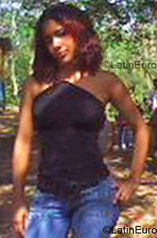 Date this tall Dominican Republic girl Mariel from Santo Domingo DO4132
