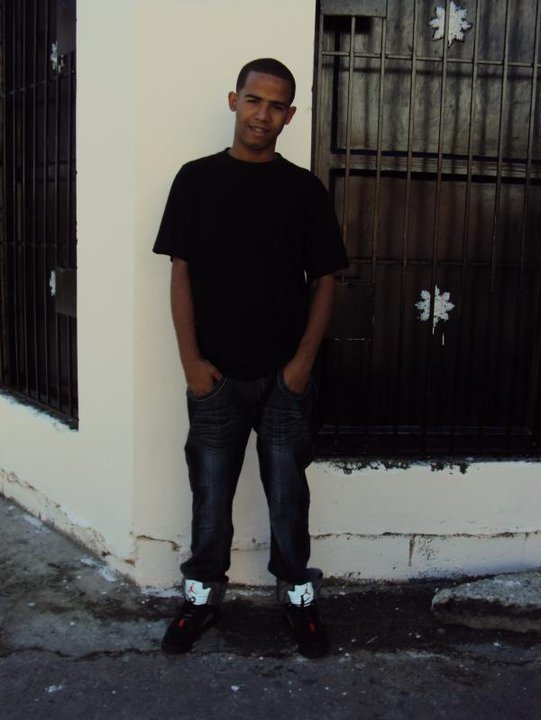 Date this foxy Dominican Republic man Yefry francisco from Pueblo Nuevo DO4135