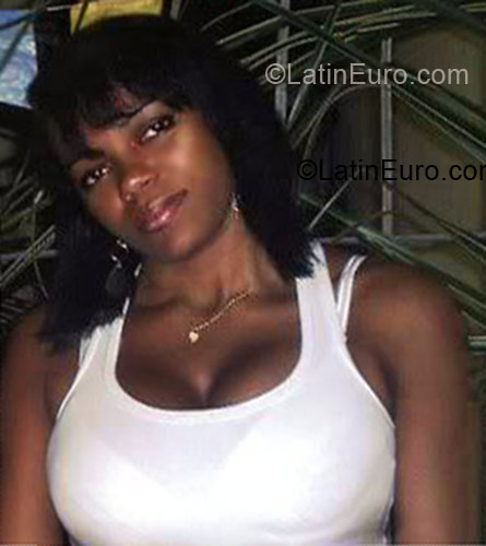 Date this beautiful Brazil girl Bernadete from Natal BR2988
