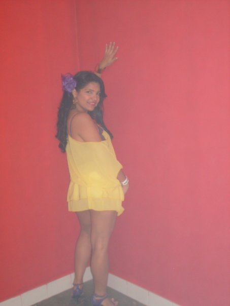 Date this exotic Colombia girl Paola from Valle CO4233