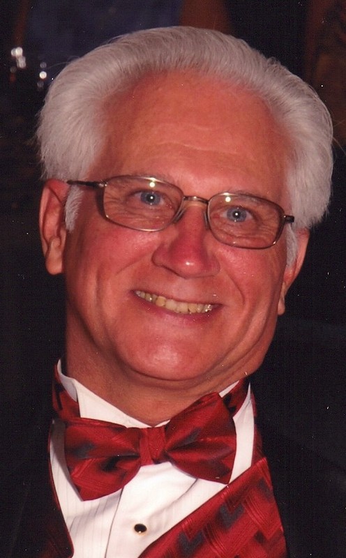 Date this funny United States man Dennis from Riverside US6037