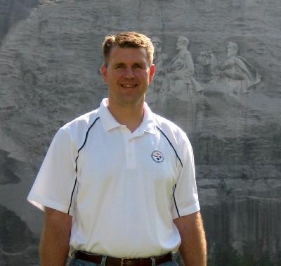 Date this nice looking United States man Joe from Lynn US6044