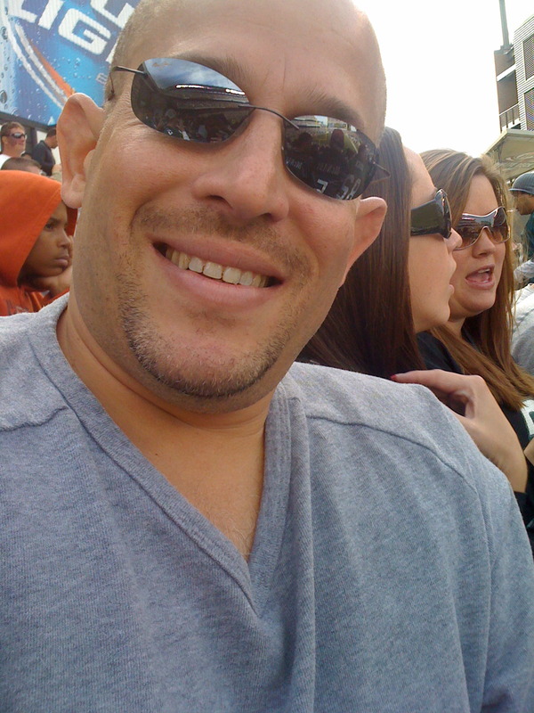 Date this young United States man Juicena from Dresher US6061