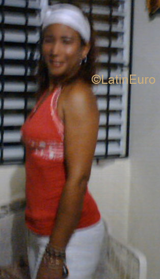 Date this voluptuous Dominican Republic girl Aliz from Santo Domingo DO4369