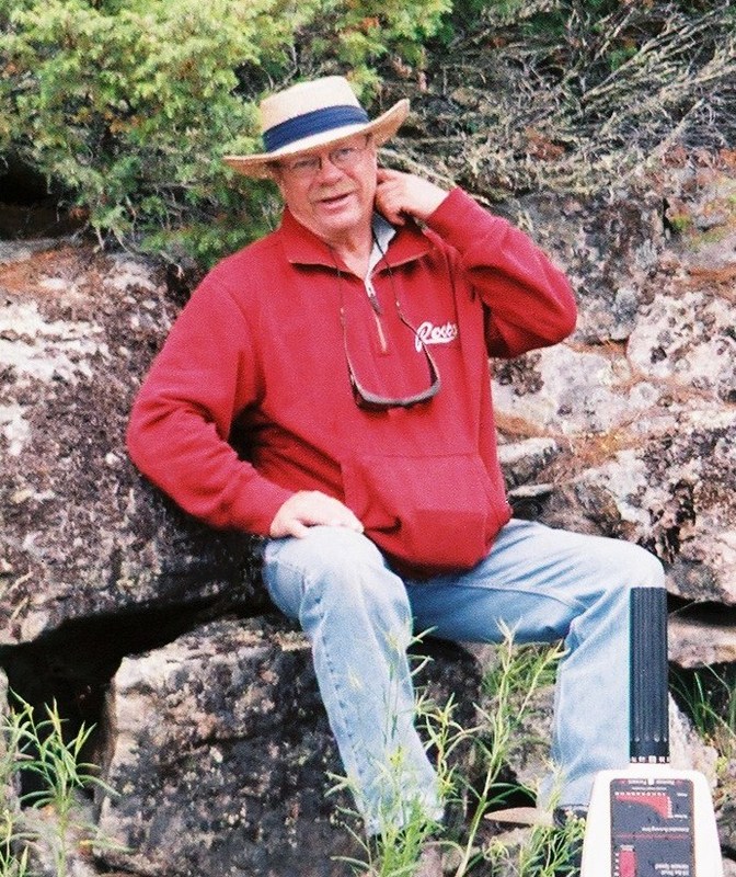 Date this hot Canada man Harold from Fort Frances KY8