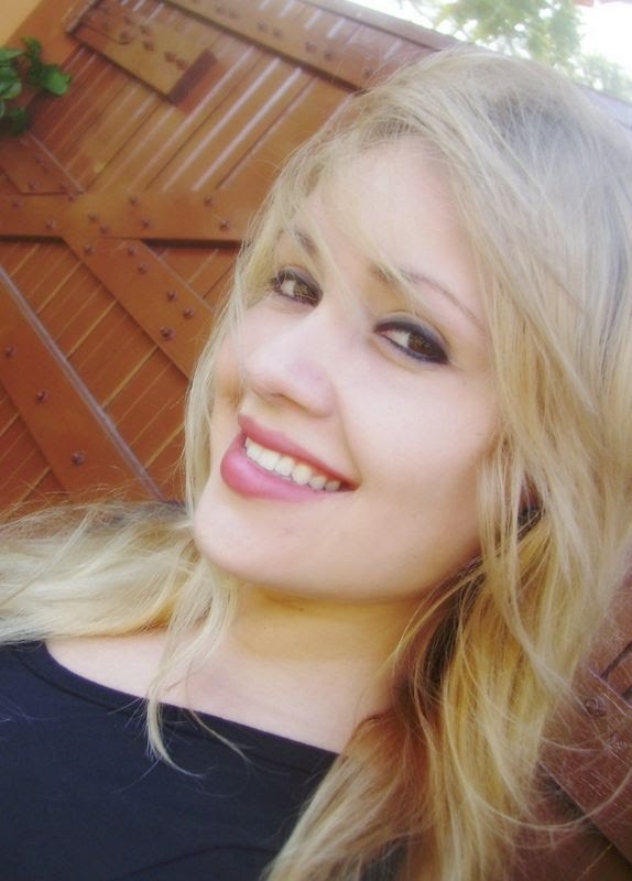 Date this stunning Brazil girl Sophia-01 from Rio De Janeiro BR3912
