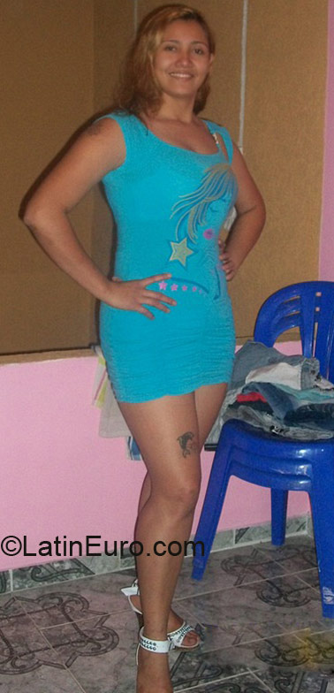 Date this passionate Colombia girl Geraldine from Colombia CO4380