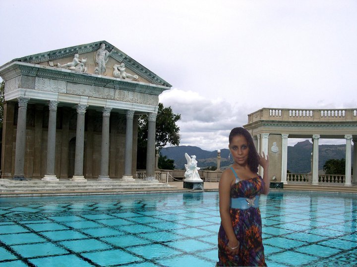 Date this nice looking Dominican Republic girl Carolina from Santigo DO4469