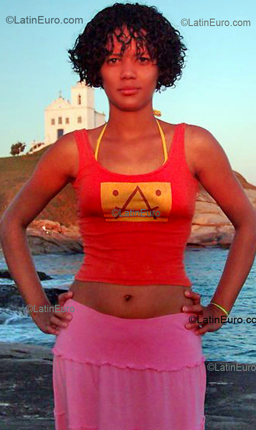 Date this sultry Brazil girl Renata from Sao Paulo BR3184
