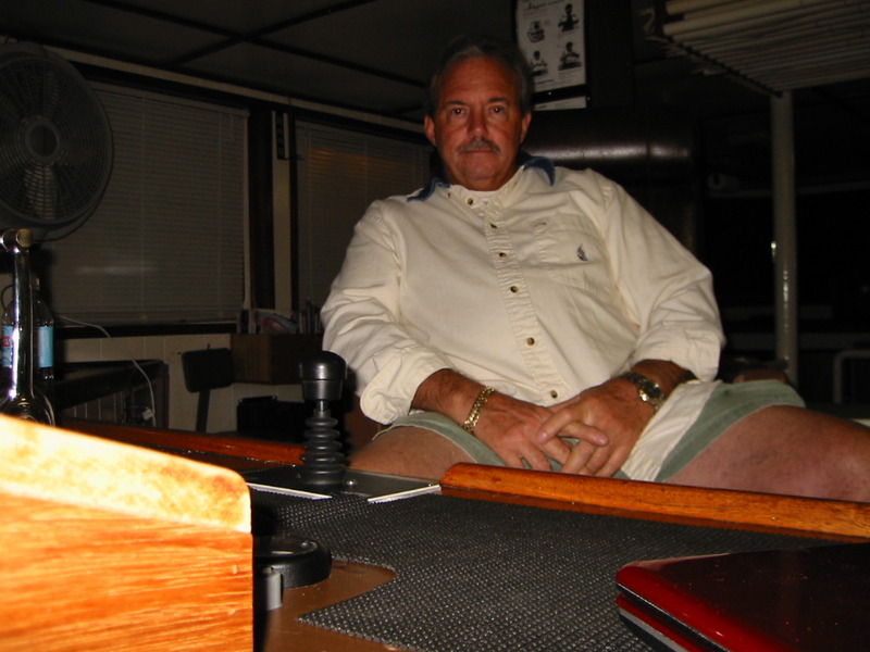 Date this happy United States man ROBSEA from Destin US6311