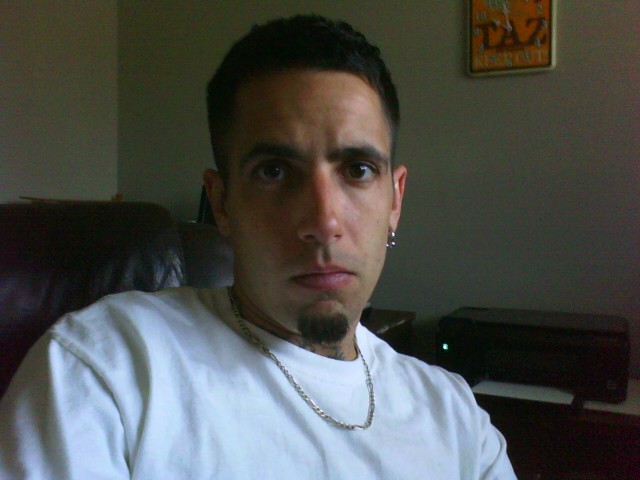 Date this attractive United States man InkMan26 from Westland US6423