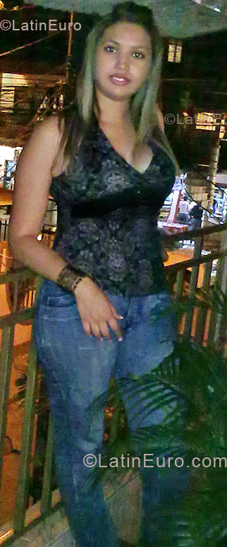 Date this stunning Colombia girl Gina Vanessa from Cali CO4507