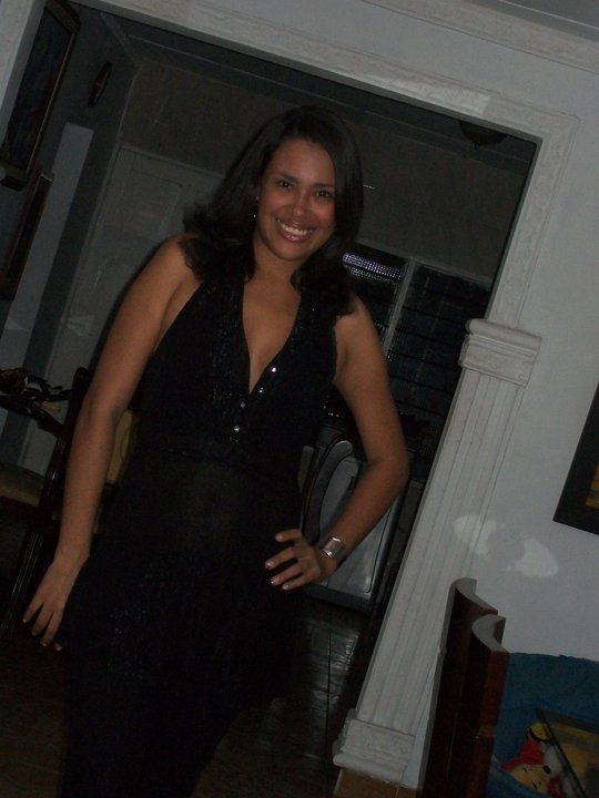 Date this stunning Comoros girl Magnolia. from Barranquilla KM2