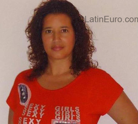 Date this nice looking Colombia girl Patricia Florez from Bello CO4533