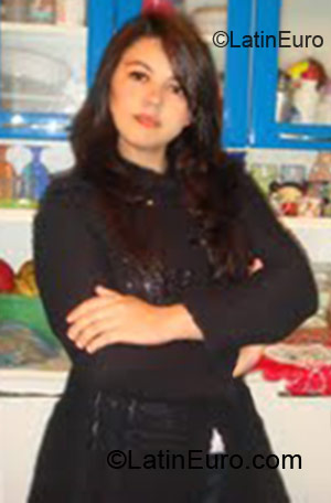 Date this hard body Brazil girl Andrea from Sao Paulo BR6285