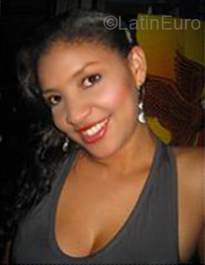 Date this exotic Colombia girl Elisabeth from Medellin CO4547