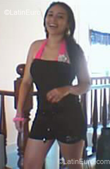Date this funny Colombia girl Estefania from Pereira CO4550