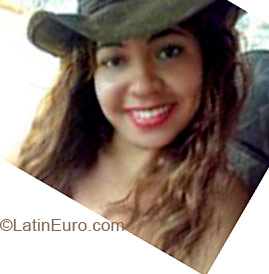 Date this fun Brazil girl Lane from Brasilia BR3319