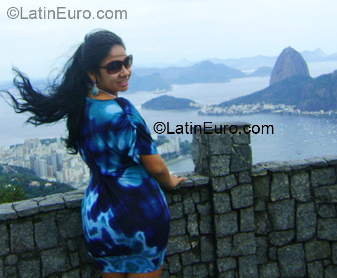Date this foxy Brazil girl Yana Leandra from Manaus BR3331