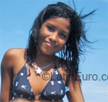 Date this lovely Dominican Republic girl Anyela from Punta Cana DO4824