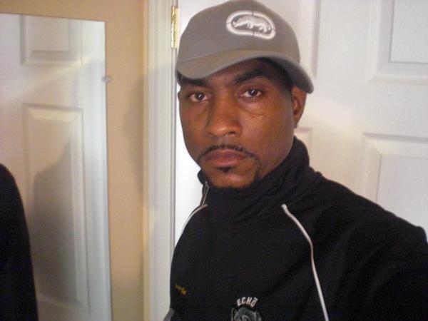 Date this beautiful United States man Sexydawg from Seattle US6876