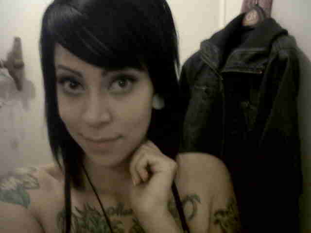 Date this athletic United States girl Limny from San Diego US6897