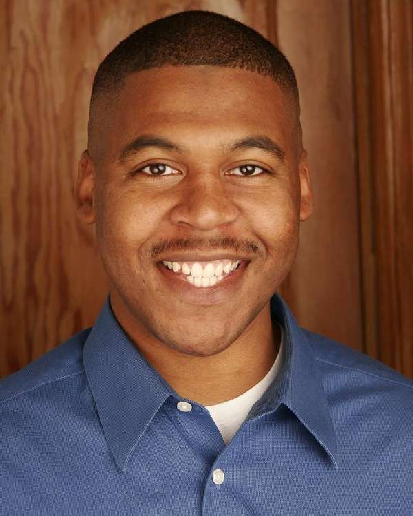 Date this happy United States man Undertow87 from Philadelphia US6952