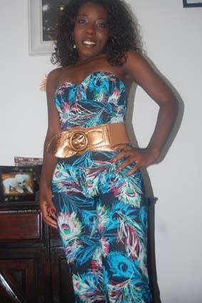 Date this gorgeous Brazil girl Charlene from Rio De Janeiro BR3404