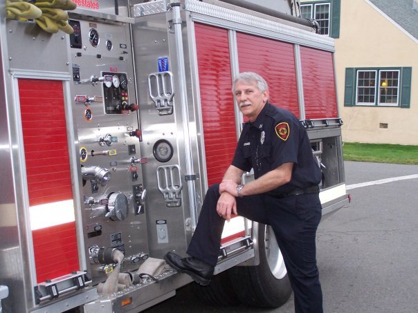 Date this happy United States man Swede2 from Courtland US7048