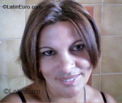 Date this sultry Brazil girl Paula from Macae BR3446