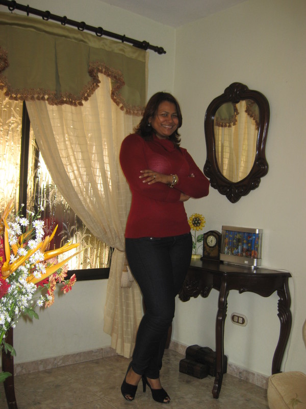 Date this exotic United States girl Amiris from Connecticut DO4935