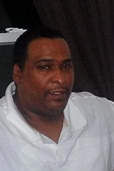 Date this lovely United States man Walter from Framingham US7088