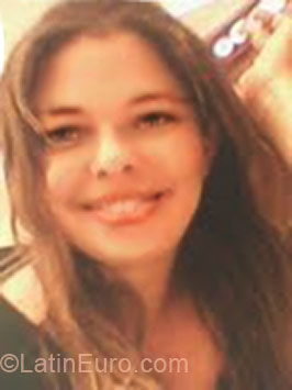 Date this sensual Brazil girl Mikarla from Natal BR5020