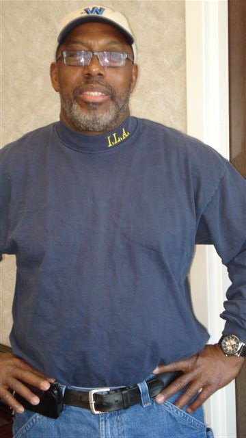 Date this attractive United States man Drayod from Wilmington US7093
